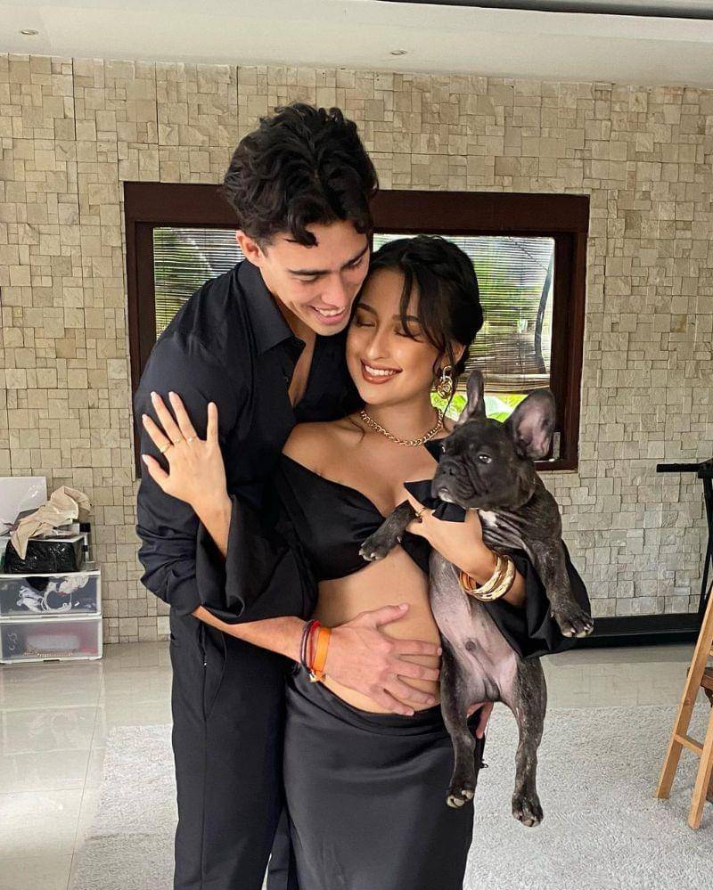 Instagram.com/jennifercoppenreal20